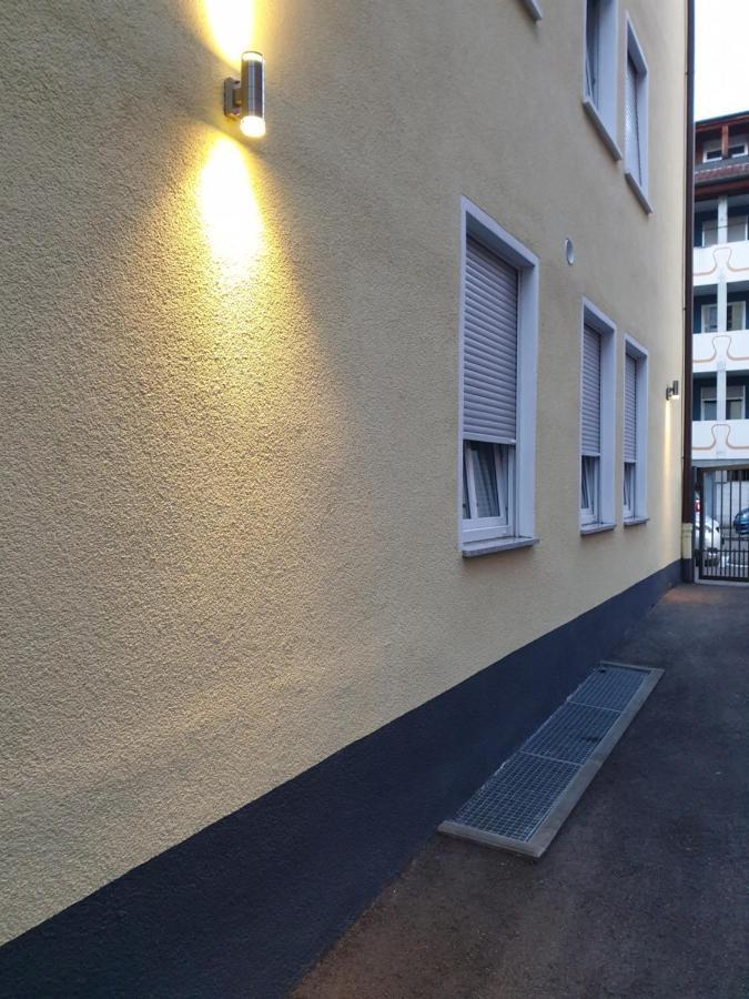 Fewo - Zur Alten Waescherei - Zentrumsnah - Garage Inklusiv شتوتغارت المظهر الخارجي الصورة
